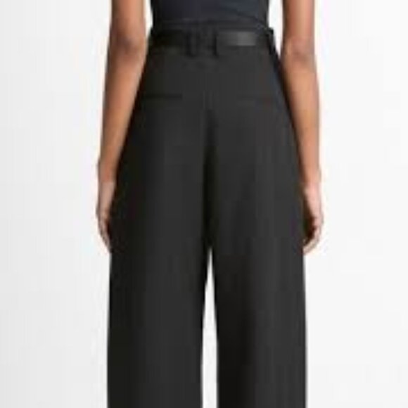 18 - NWT VINCE PLEAT FRONT PULL-ON  PANTS - LINEN & RAYON - Picture 2 of 3